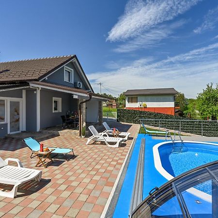 הוילה טוהליסקה טופליצה Cvetkova Hiza Sa Jacuzzijem מראה חיצוני תמונה
